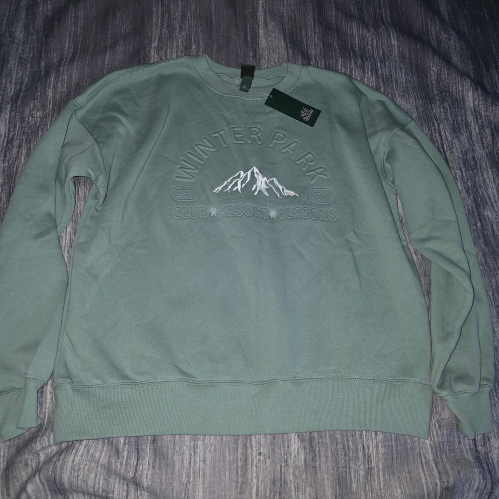 Wild Fable Women XXS Winter Park Graphic Sweatshirt Sage Green Mountain Fleece